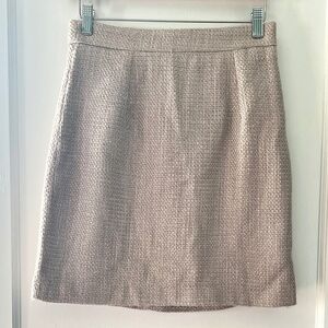 BB Dakota tweed sparkle champagne color high-waisted skirt. Size 4